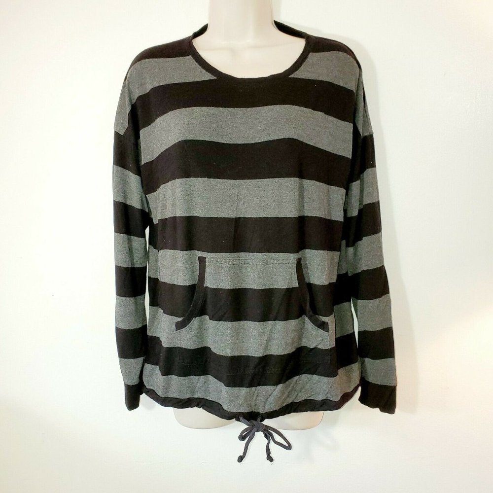 Kensie Womans Medium Black Grey Striped Sweater